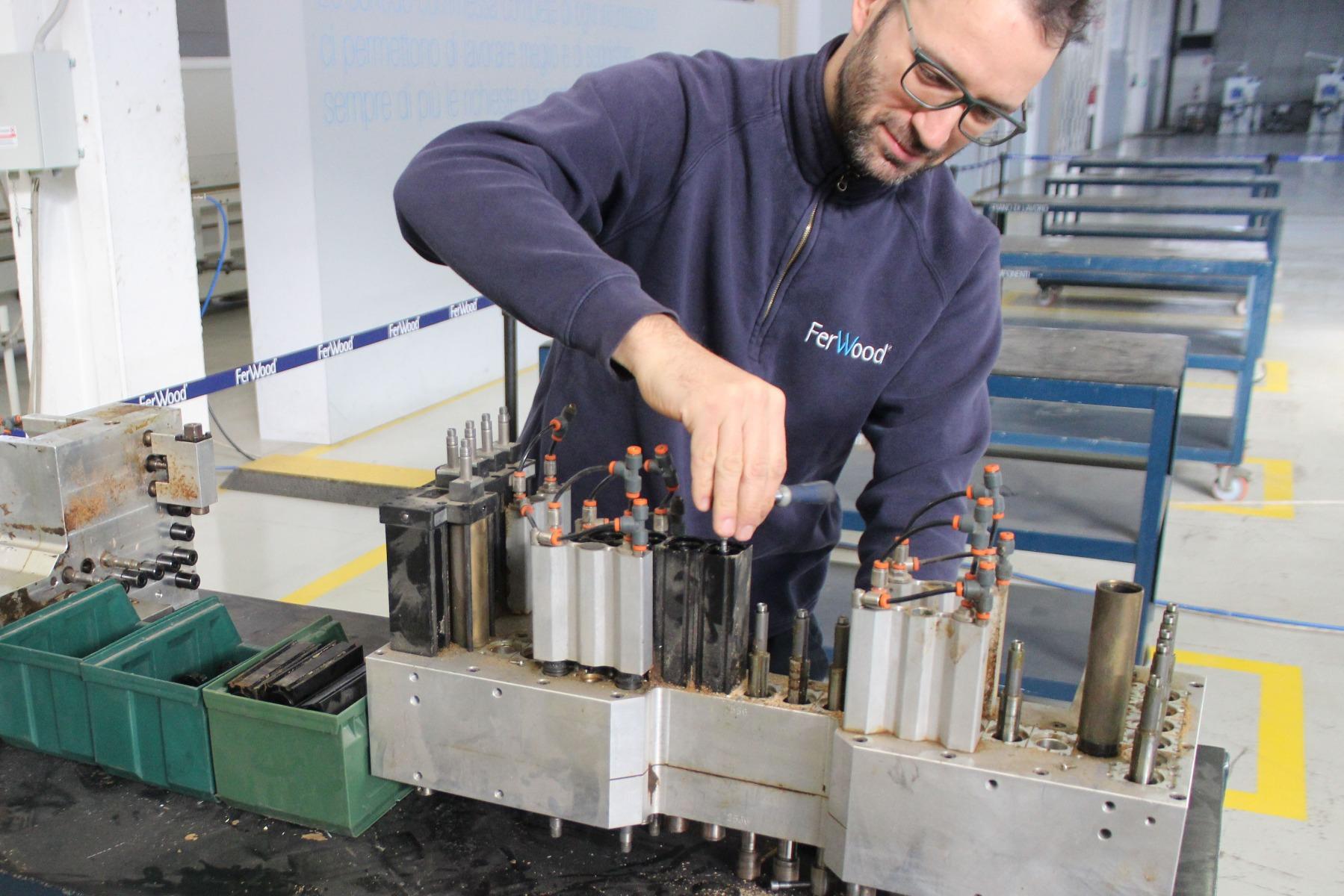 Revisione di gruppi di foratura